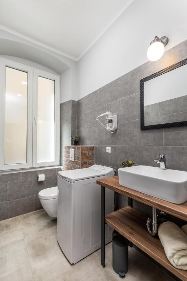 Apartments Porto Marina 2 Rijeka Dış mekan fotoğraf