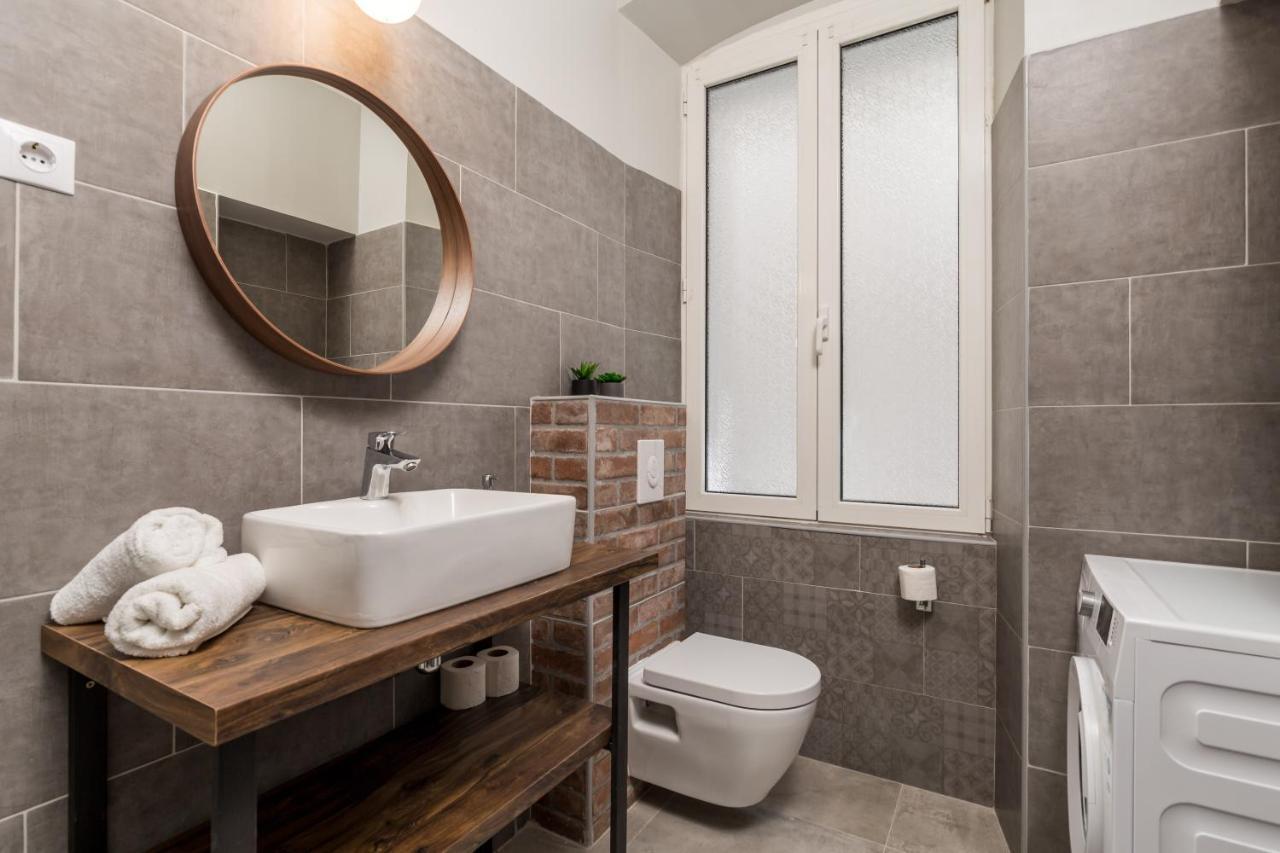 Apartments Porto Marina 2 Rijeka Dış mekan fotoğraf
